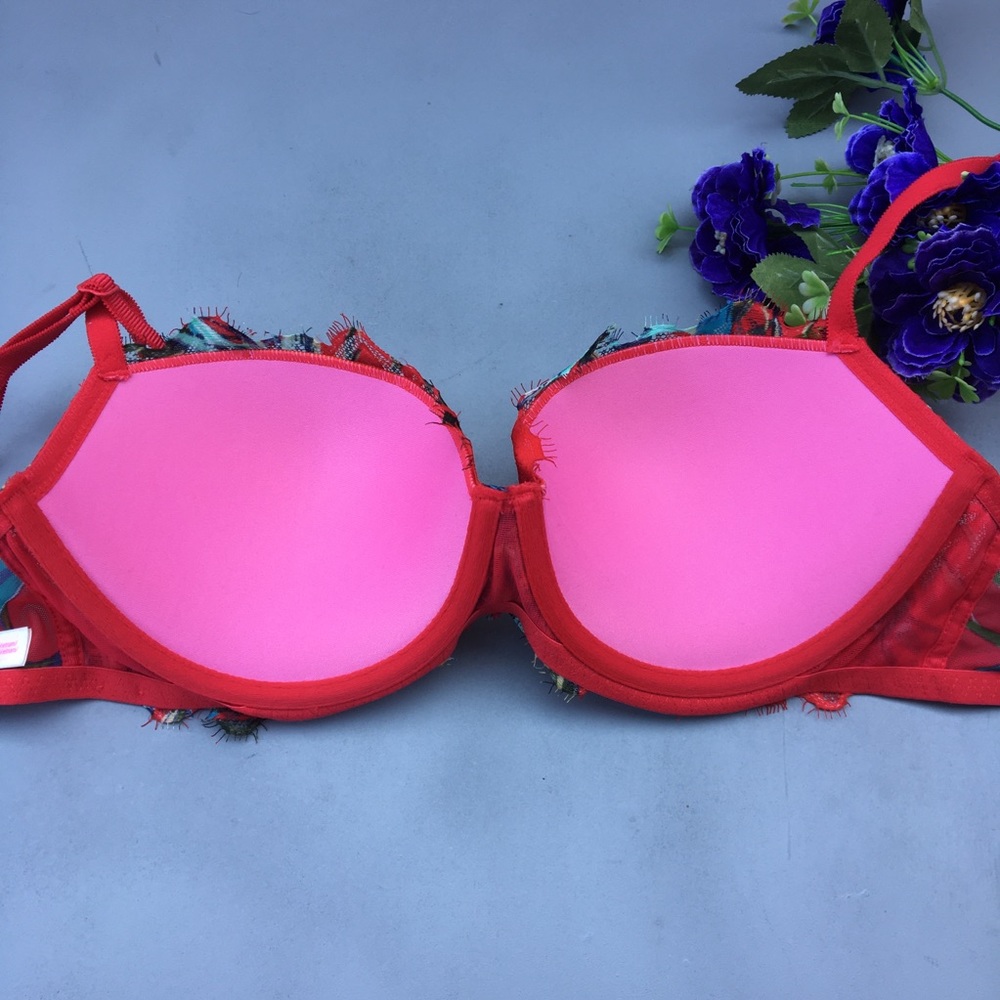 PINK Victoria’s Secret Tropical Red Push-up Bra Size 32DD - Picture 3 of 5